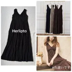 美品 Herlipto ハーリップトゥ ビッグカラー プリーツ ロング
