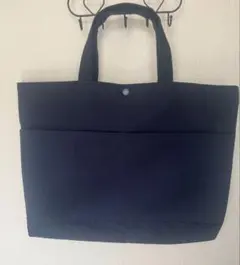 シンプル紺色のレッスンバッグ