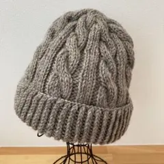 ハンドメイド　ニット帽　ベージュ　ウール100%
