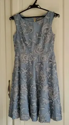 グレースコンチネンタル　結婚式　謝恩会　ワンピース