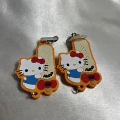 ハローキティ 50周年記念 ラバーキーホルダー 2個セット