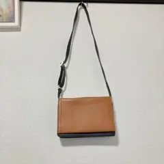 【ノーブランド扱い】 バイカラー × ショルダーバッグ