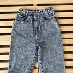 Item thumbnail for item 7acc52dd-981d-44ed-a630-39a7e56edf7e