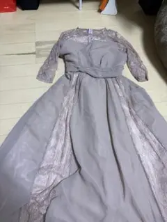 ベージュ レーススリーブ パーティードレス