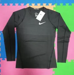 ☆大人気　NIKE インナーシャツ(黒/L)