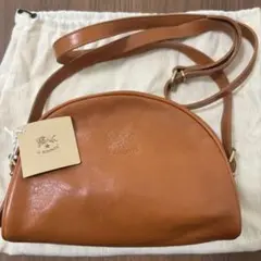 最終値下げIL BISONTE ブラウン ショルダーバッグ