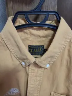 calee 半袖BDシャツ マスタード色のサムネイル
