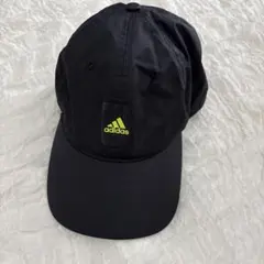 adidas ブラック キャップ57-60㎝　レディース　キッズ（高学年）向き