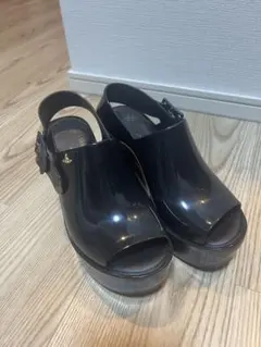 ヴィヴィアンウエストウッド Vivienne Westwood サンダル 黒のサムネイル