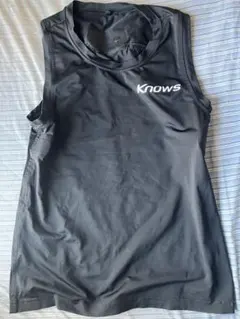 サッカー　スポーツインナー　knows