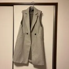 ZARA ベージュ ノースリーブベスト Mサイズ