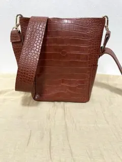 極美品⭐︎RANDEBOO ブラウンショルダーバッグ　クロコ押し