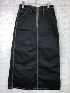 UNIVERSAL OVERALL × niko and ペインタースカートのサムネイル