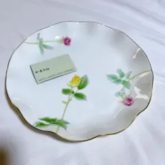 新品　未使用　香蘭社 皿 プレート 薔薇柄 金彩のサムネイル