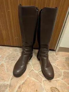 ブラウンロングブーツ ジッパー付き