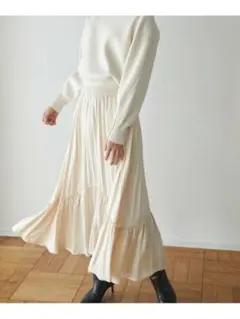 EMMEL REFINES♡ティアードプリーツスカート アイボリー F