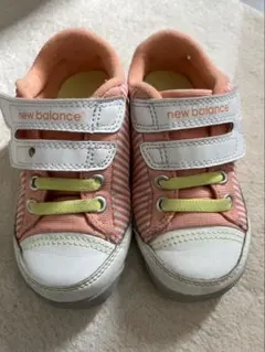 new balance スニーカー オレンジ/ストライプ　16センチ