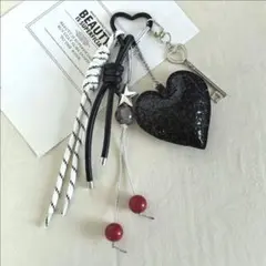 ハート 黒 じゃらじゃら キーホルダー バッグチャーム プレゼント おそろい