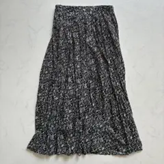 シンプリシテェ ロングスカート 花柄 プリーツ 黒×白 フリー（F884）