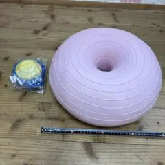 ドーナツ型バランスボール