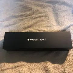 Apple watch の空き箱（充電器のみ付属）