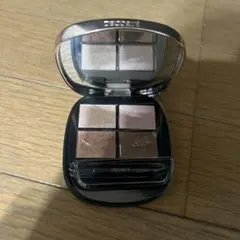 コスメデコルテ　スキンシャドウ　デザイニングパレット　03