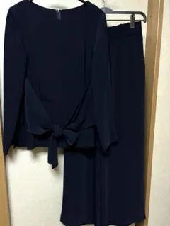 レディース　パンツスタイル　セットアップ　リボン　新品　ベルメゾンのサムネイル