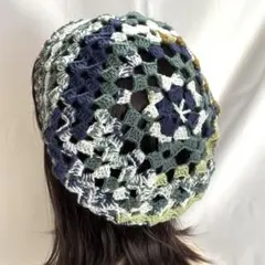 青緑白カラフル　透かし編み　ベレー帽　アクリル　ハンドメイド