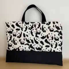 入園入学　レッスンバッグ　絵本袋　通園バック　ハンドメイド　キルティング　パンダ