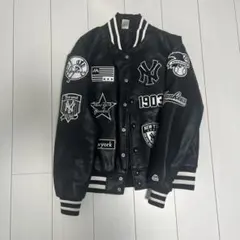 R*8様 マジェスティックニューヨーク・ヤンキース スタジャン ブラック