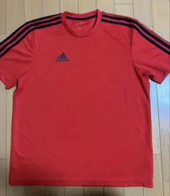 adidas 半袖シャツ