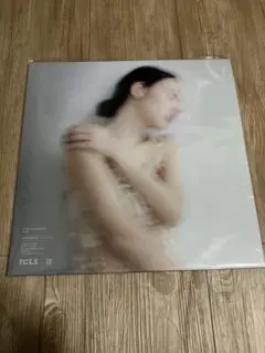 羊文学　12hugs 2LP 12 hugs (like butterflies)【初回生産限定盤】 – 羊文学 Official Store