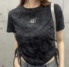 Tシャツ ショート丈 ラメ ROGER AND RAW ギャザー 黒のサムネイル