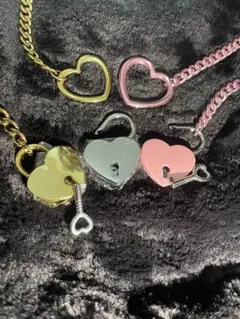 ラブチェーン　南京錠ネックレス　チェーンネックレス　ゴスロリ　ハートチェーン