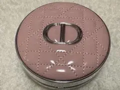 Dior《限定》ディオールスキンフォーエヴァークッションケース ピンクカナージュ