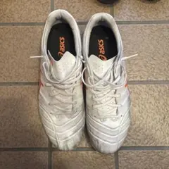 asics サッカーシューズ ホワイト/オレンジ
