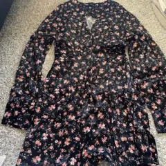 ZARA ブラック フラワープリント ワンピース XS