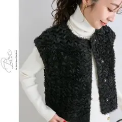 新品　ラブティックボンボン　お花フェザーチュールベスト　ブラック