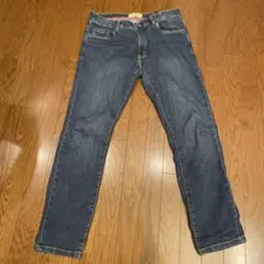 Item thumbnail for item 3f61ee9f-9d8e-49cf-8aab-29a40a5108f0