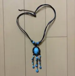 青いターコイズペンダントネックレス