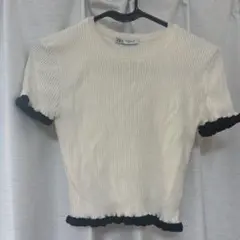 ZARA ホワイト フリル袖リブ編みトップス 半袖