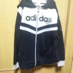 adidas パーカー ブラック　150cm 　フルジップ　部活　通学　クラブ