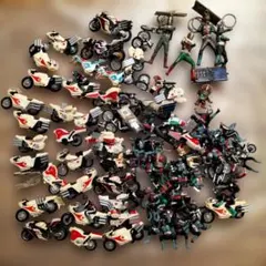 仮面ライダー　バイク　フィギュア　大量セット