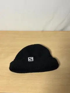 Salomon 黒 ニット帽、ビーニー サロモン