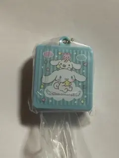 サンリオ　クッキー缶チャーム　シナモロール