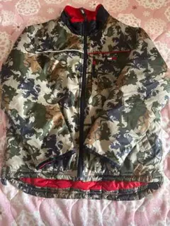 TOMMY HILFIGER 迷彩柄ダウンジャケット(値下げ可能）