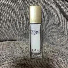 Dior スキンフォーエヴァー グロウ マキシマイザー 001のサムネイル