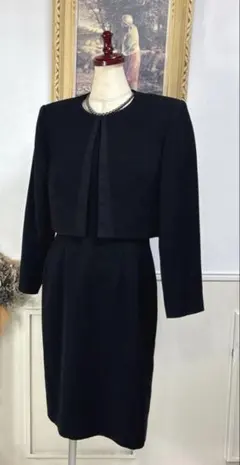 11号　高級　美品　昭和ドレス　ブラックフォーマル 喪服