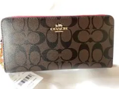 【新品未使用品】コーチCOACH 二つ折り財布 ブラウン kanonstory_cy234-hobr-c2502