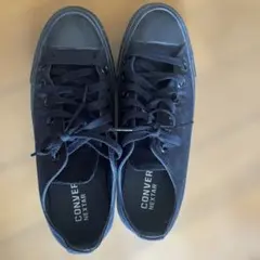 CONVERSE NEXSTAR ブラック スニーカー　23.5